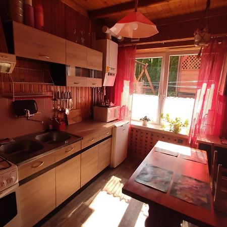 Apartament-Studio, Pokoje U Lucy Rabka-Zdrój Exterior foto