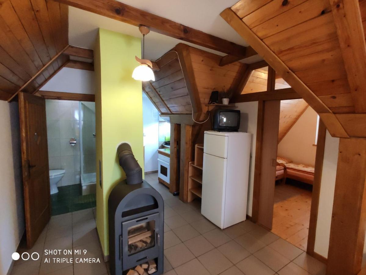 Apartament-Studio, Pokoje U Lucy Rabka-Zdrój Exterior foto