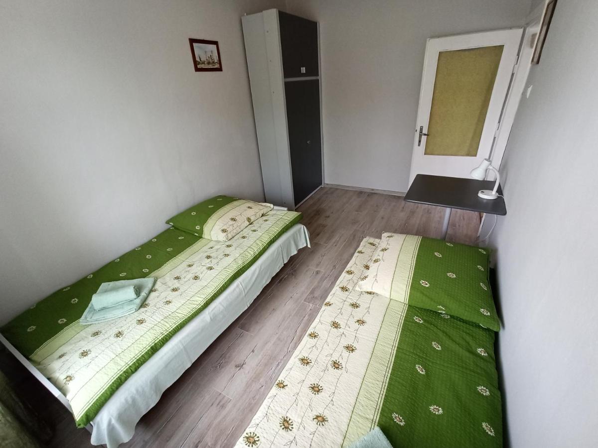 Apartament-Studio, Pokoje U Lucy Rabka-Zdrój Exterior foto